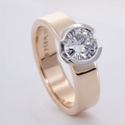 Solitary Yours Solitaire in Bicolor vom Juwelier in Köln