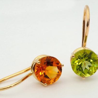 Spiro - Ohrschmuck mit Farbedelsteinen