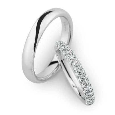 Weißgold Trauringe mit Diamanten in Köln beim Trauringjuwelier am Neumarkt